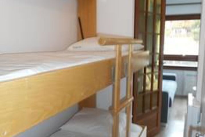 Room 7 of 17