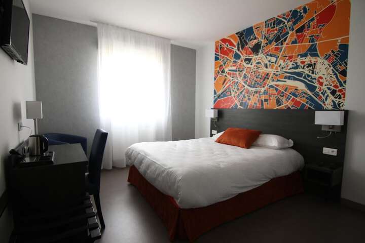 Room 18 of 62