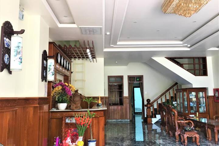 Hotel Interior 5 of 37