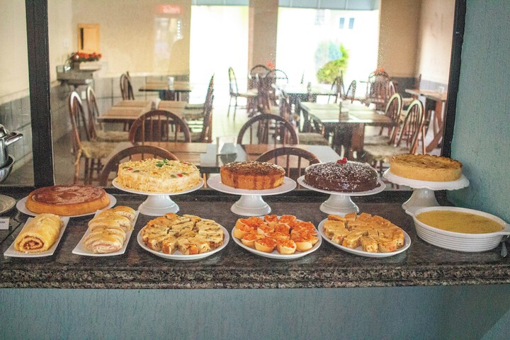 Breakfast/Coffee Service 41 of 79