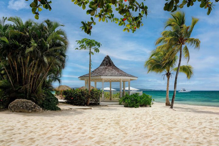 Beach 110 of 125