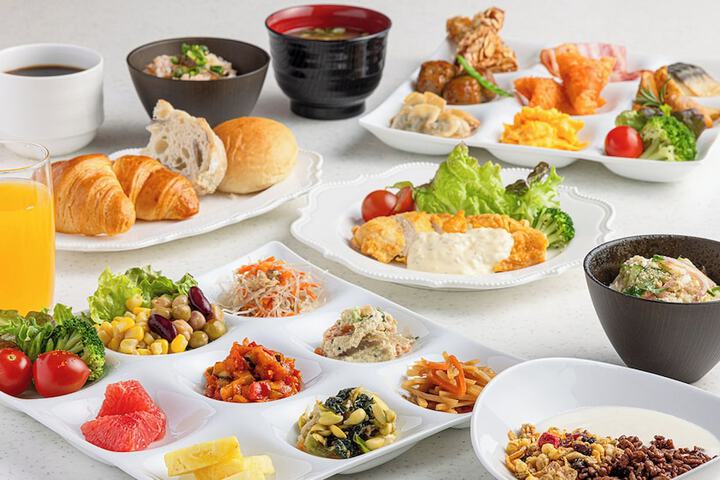 Breakfast buffet