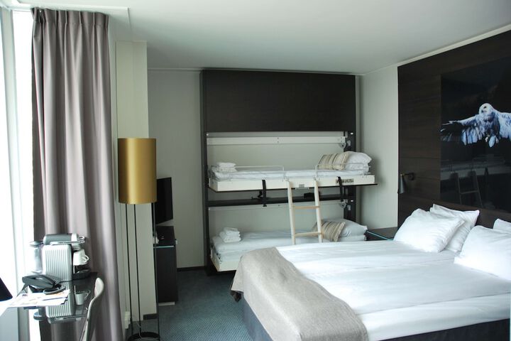 Room 14 of 43