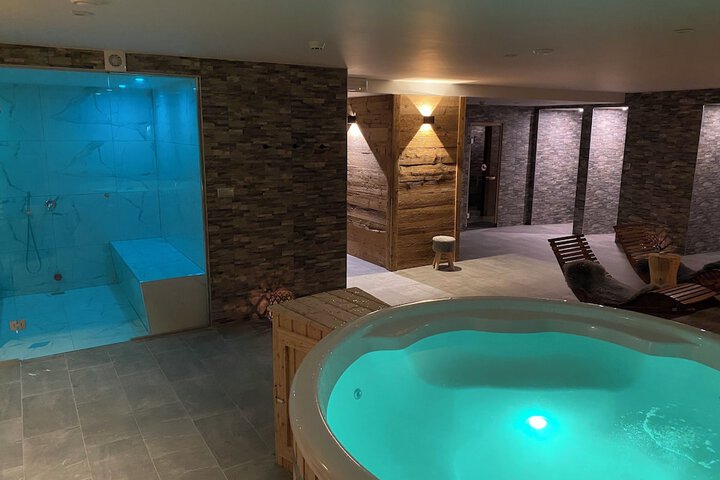 Spa 13 of 27