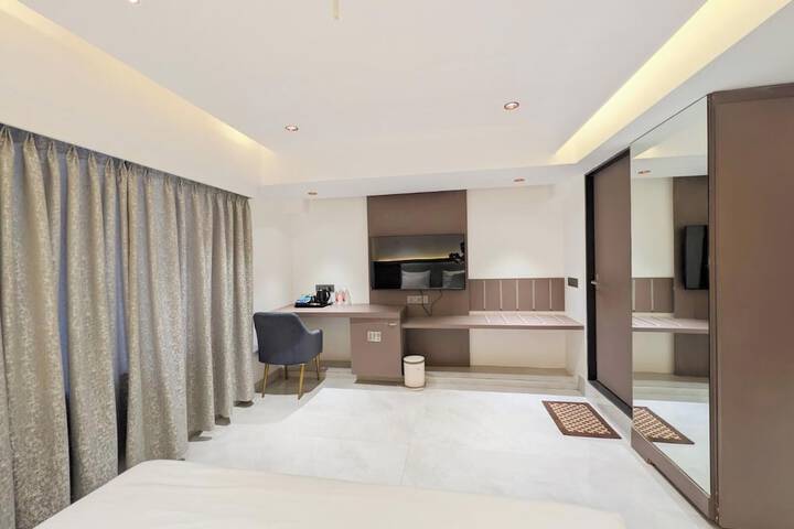 Room 91 of 184