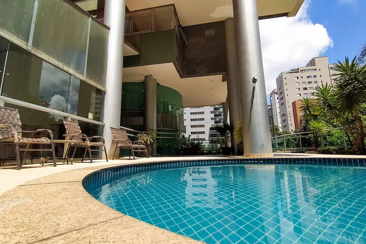 Hotel with Pool