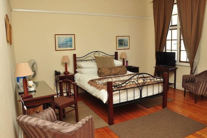 Room 7 of 44