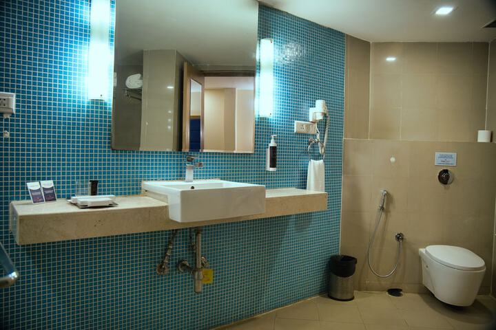 Clean Restrooms
