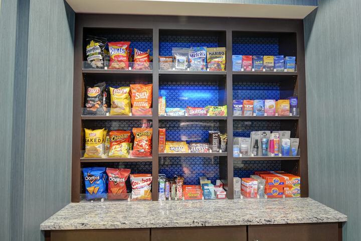 Snack bar