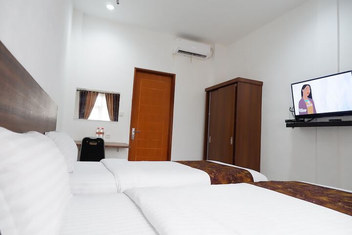 Room 14 of 30