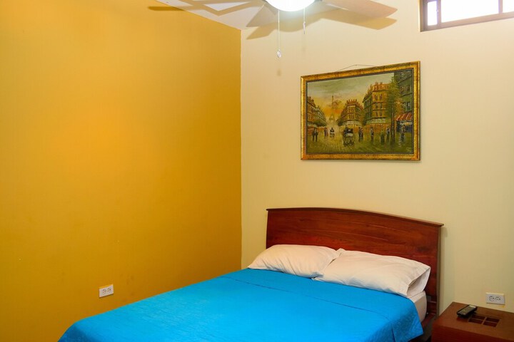 Room 10 of 10