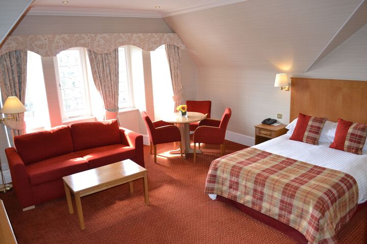 Room 12 of 41