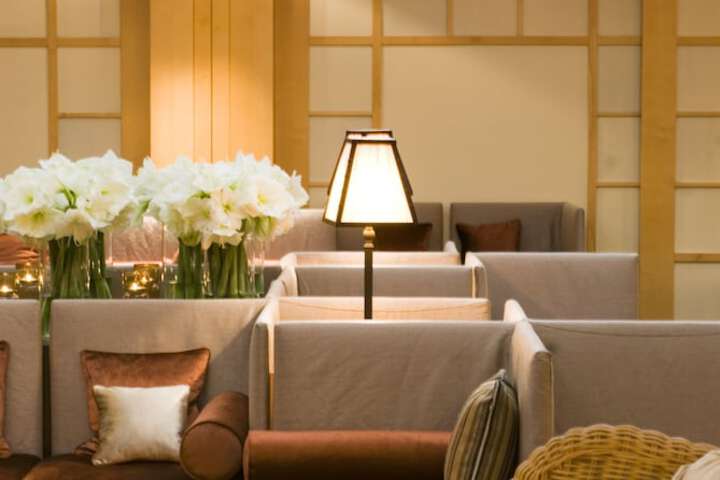 Lounge 117 of 134