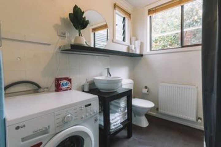 Room 2 of 21