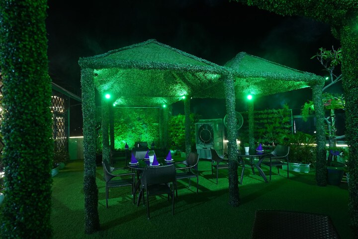 Terrace/Patio 20 of 32