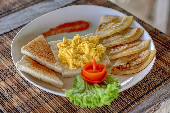 Breakfast/Coffee Service 106 of 129