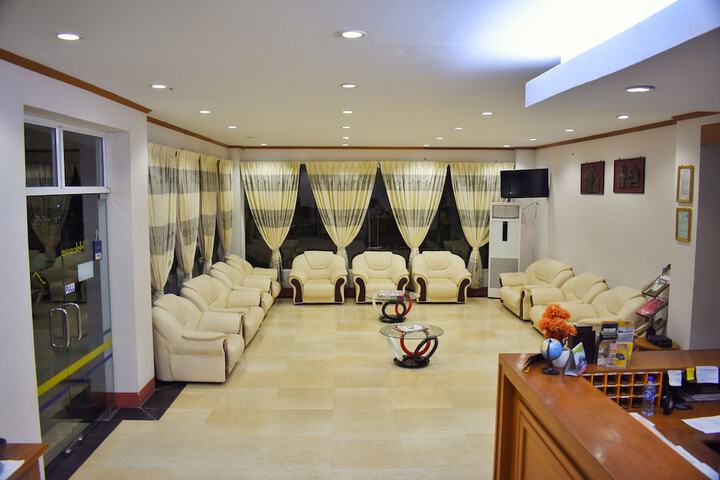 Hotel Interior 3 of 38