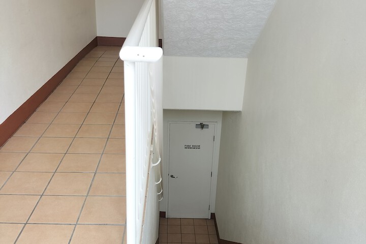 Room 26 of 101