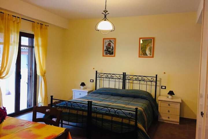 Room 10 of 36