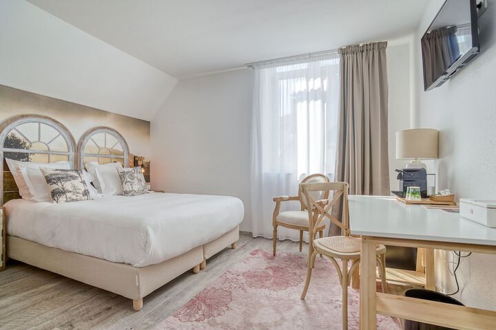 Room 21 of 127