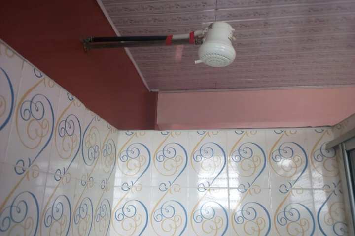Room 15 of 18