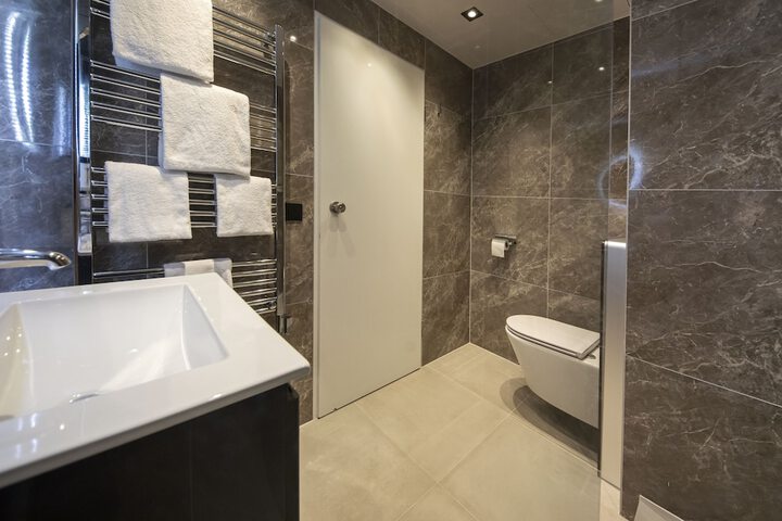 Clean Restrooms