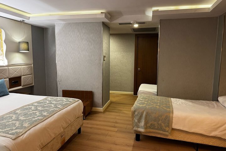 Room 20 of 46