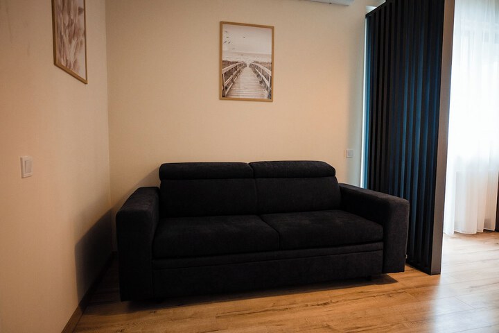 Room 33 of 56