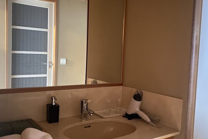Room 29 of 88