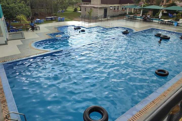 Pool 25 of 80