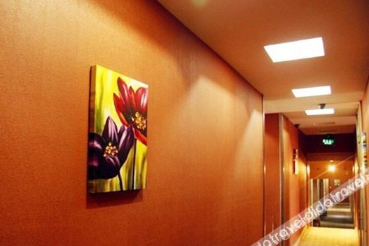 Hotel Interior 12 of 19