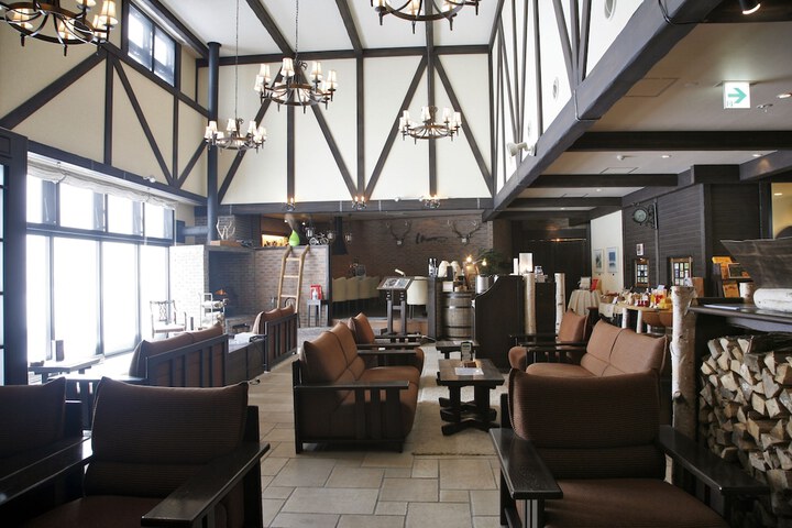 Guest Lobby