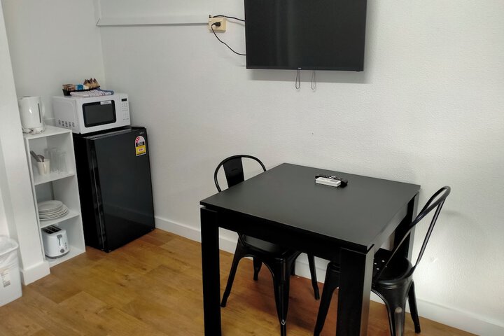 Room 21 of 49