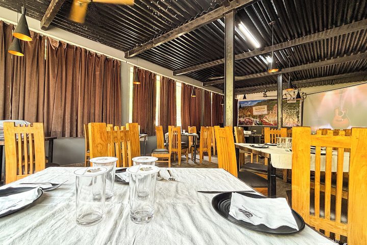 Dining 124 of 156