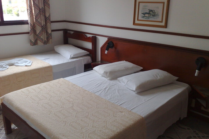 Room 2 of 13