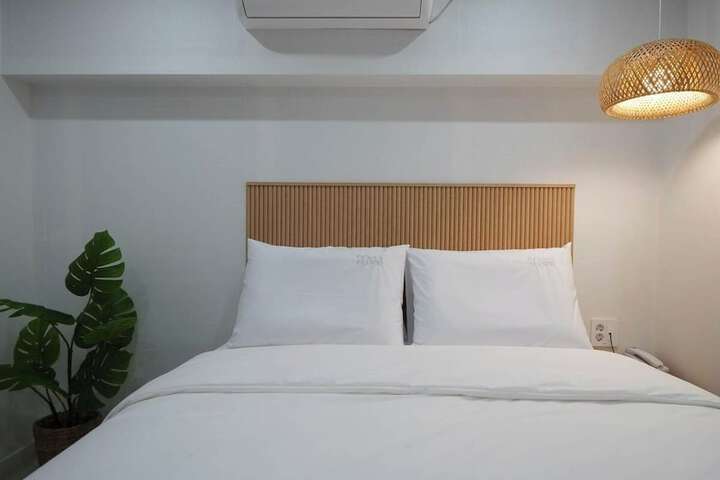Room 5 of 41