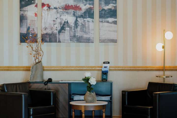 Hotel Interior 4 of 35