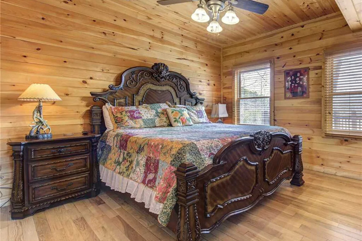 Room 3 of 6
