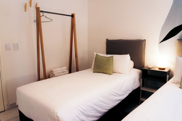 Room 22 of 50