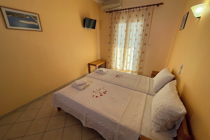 Room 39 of 145