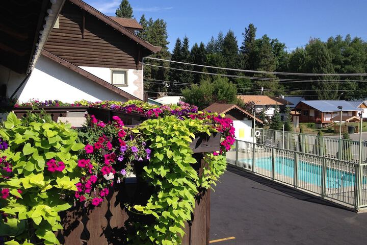Linderhof Inn