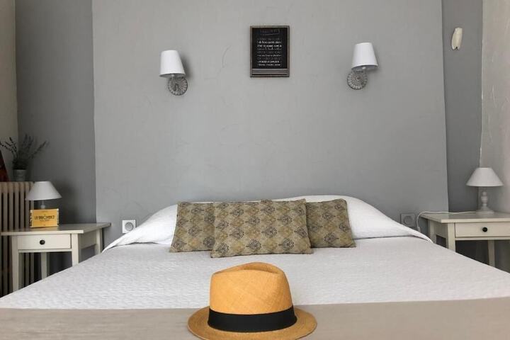 Room 20 of 29