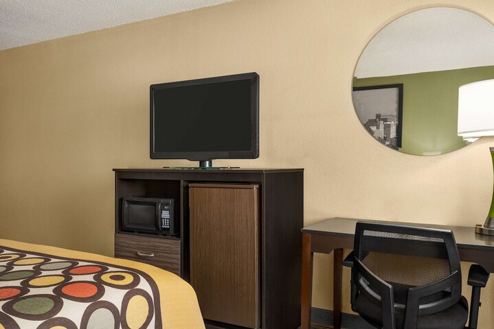 Room 25 of 45