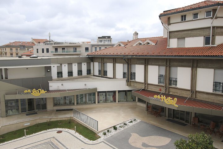 Hotel Exterior 80 of 80
