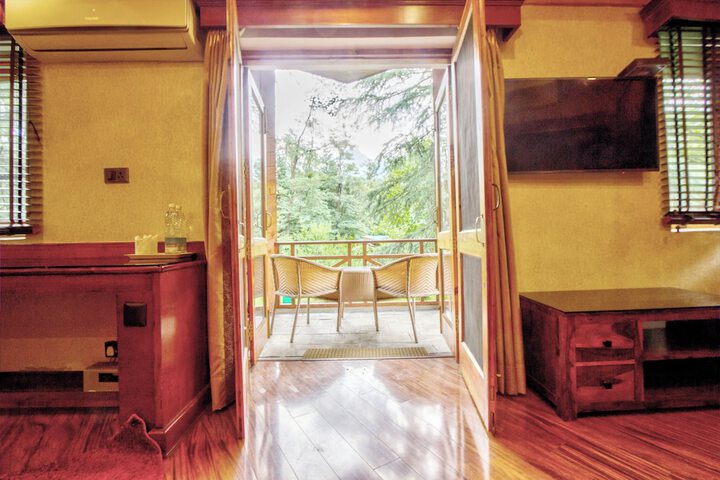Room 50 of 166