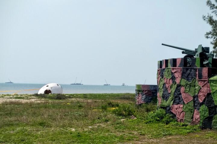Hero Image 1 of 7