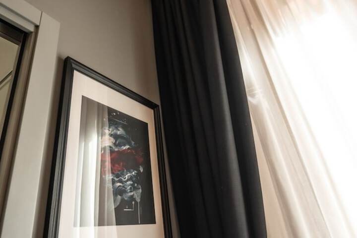 Room 53 of 209