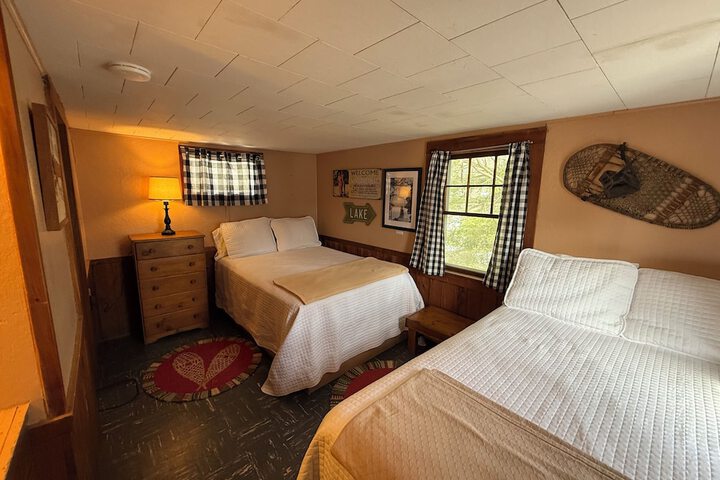 Room 48 of 212