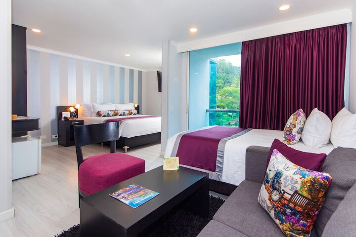 Room 10 of 67