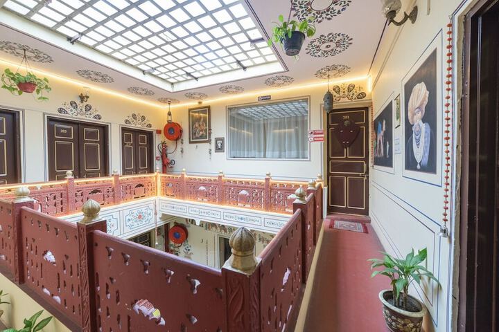 Hotel Interior 7 of 41